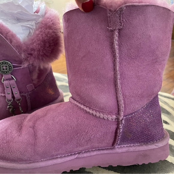 Lavendar UGG Boots adult size 5 - Picture 12 of 16
